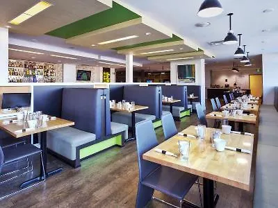 Hotel Holiday Inn Express Winnipeg Airport - Polo Park By Ihg