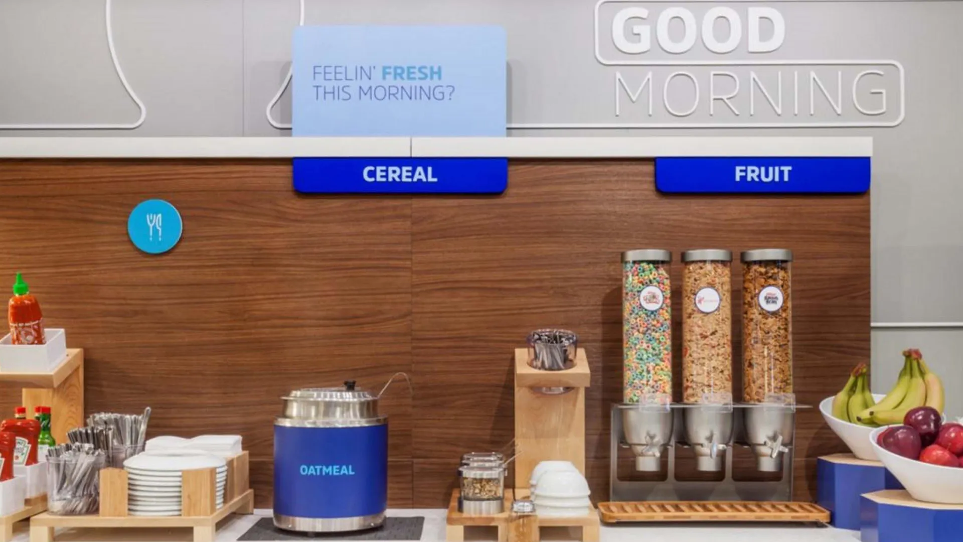 Holiday Inn Express Winnipeg Airport - Polo Park By Ihg 3*,  Canada