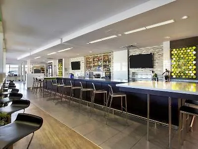 *** Hotell Holiday Inn Express Winnipeg Airport - Polo Park By Ihg Kanada